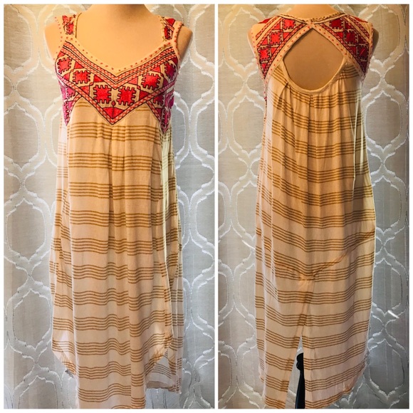 Free People Dresses & Skirts - Free People Pink Embroidered Stripe Tunic Dress